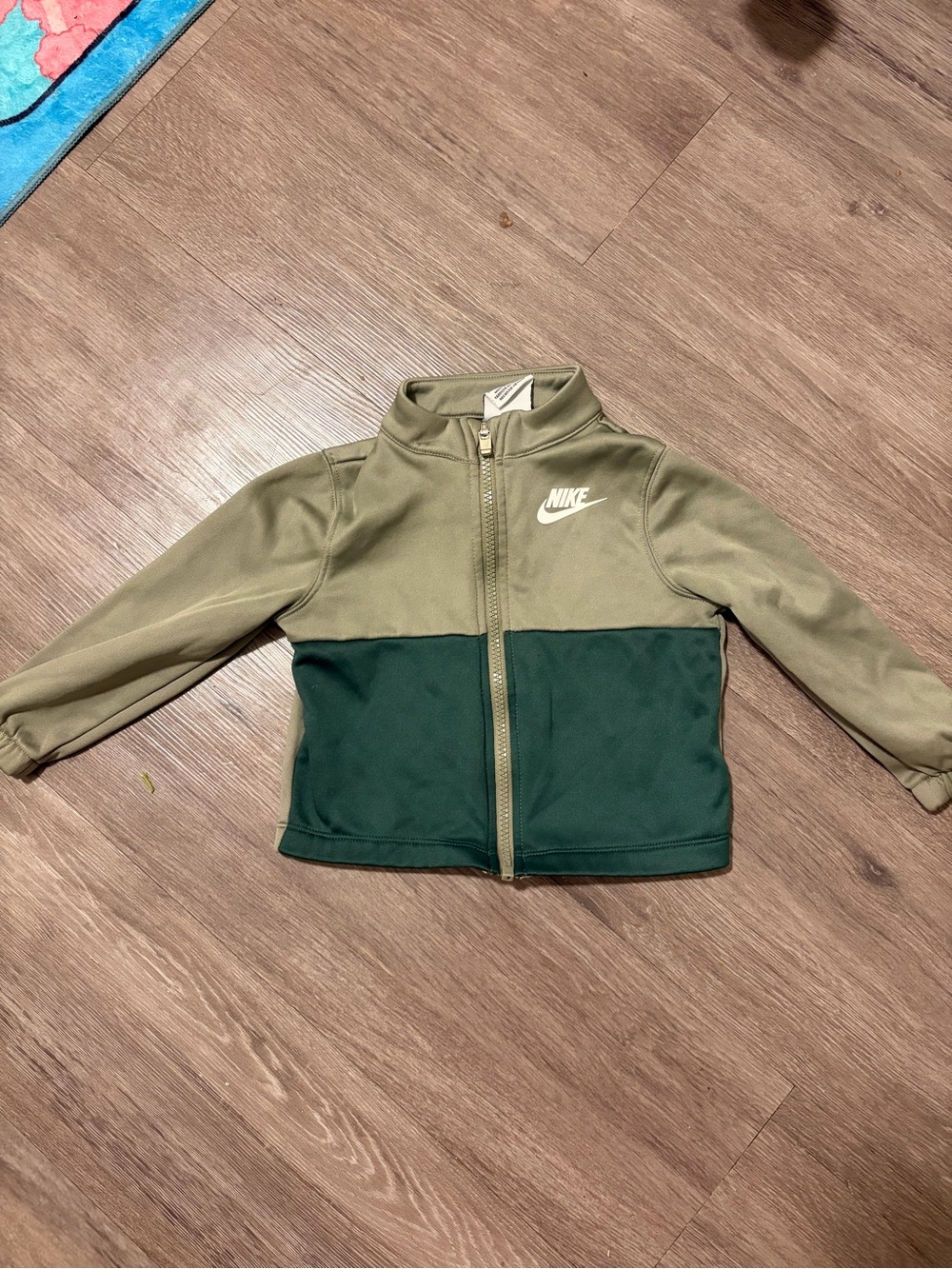 Nike Kids Two-Tone Olive & Dark Green Zip-Up Jacket
